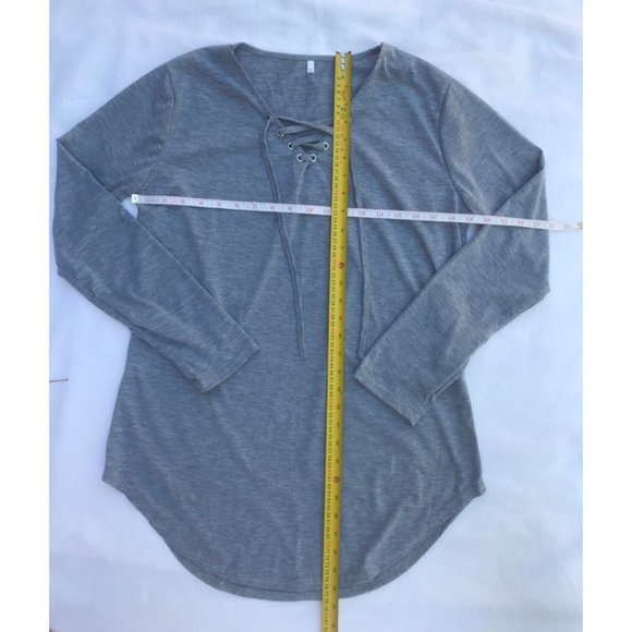 Long Sleeve Tie front Shirt Top Gray size large - Picture 2 of 3
